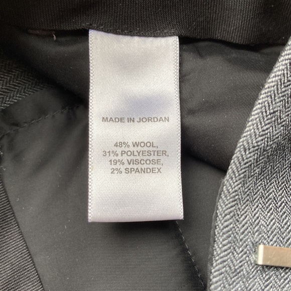 **SOLD** Theory herringbone pants - Picture 3 of 7